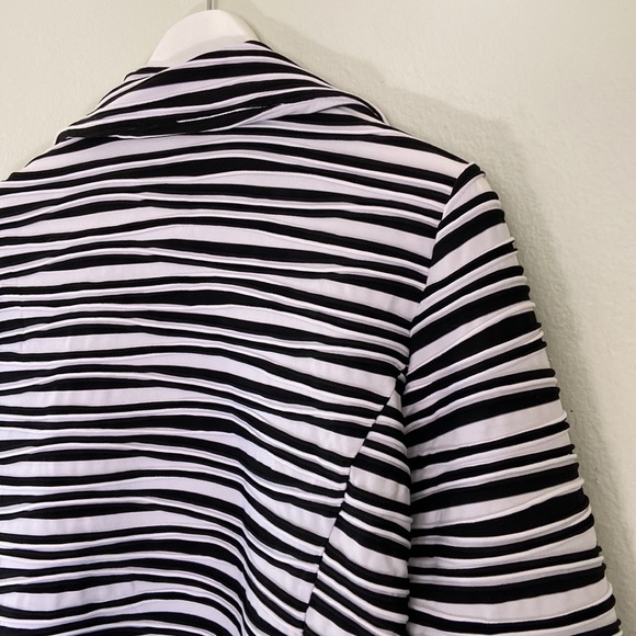 Kasper Ribbed Stretch Open Front Blazer Jacket Black White Zebra Striped PL - Picture 7 of 10